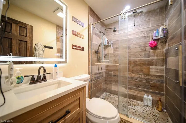 5961 Pangola Rd, Fort Myers, Florida 33905