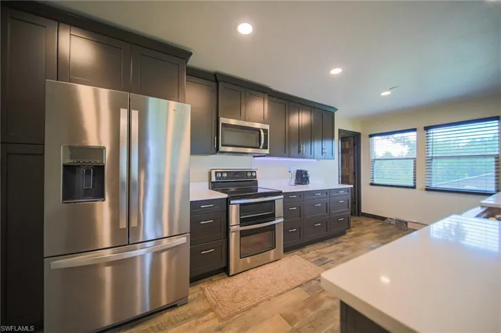 5961 Pangola Rd, Fort Myers, Florida 33905