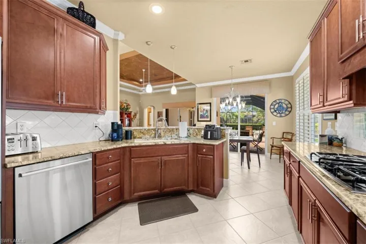 19603 Maddelena Cir, Estero, Florida 33967