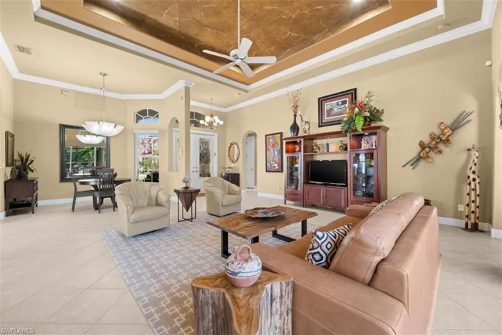 19603 Maddelena Cir, Estero, Florida 33967