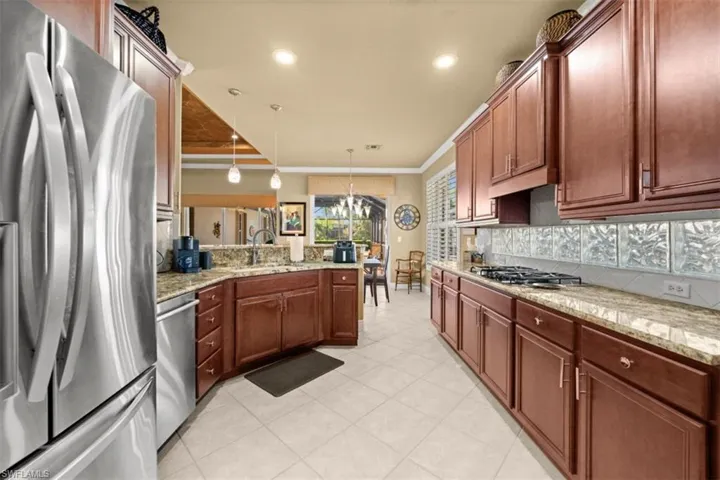 19603 Maddelena Cir, Estero, Florida 33967