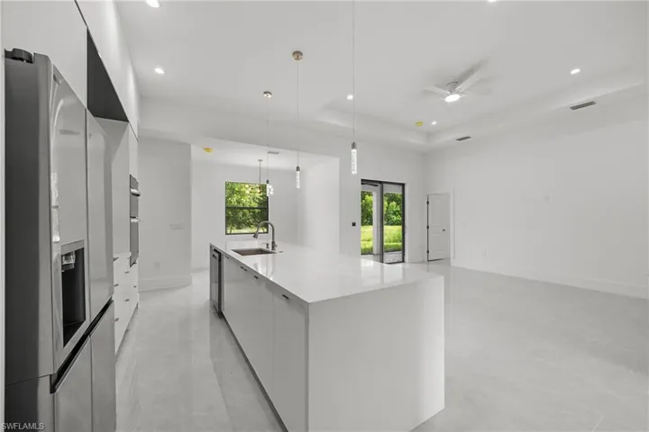 Quartz countertop