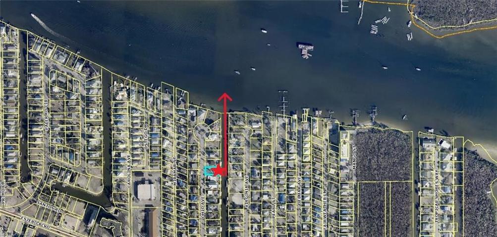DIRECT ACCESS TO THE BAY AND THEN OUT TO THE GULF OF MEXICO!