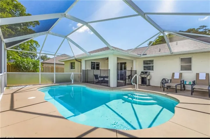 505 Se 9th Pl, Cape Coral, Florida 33990