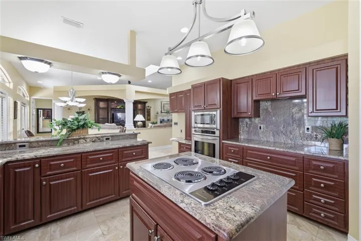 14760 Royal Oak Ct, Fort Myers, Florida 33919