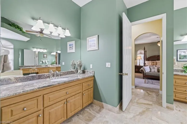 14760 Royal Oak Ct, Fort Myers, Florida 33919