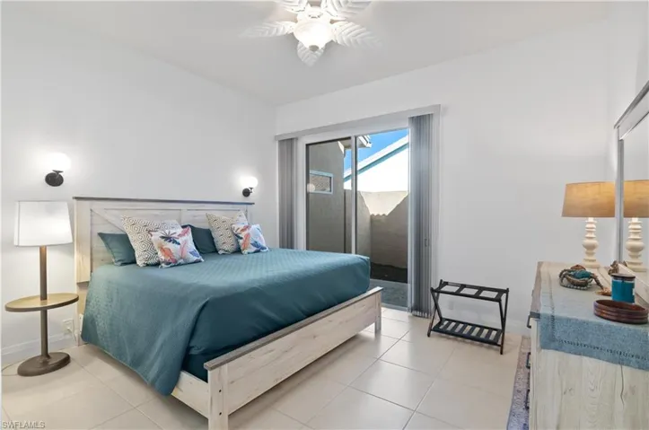 13470 Bridgeford Ave, Bonita Springs, Florida 34135