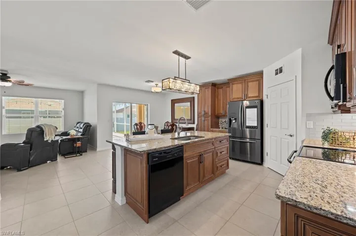 2619 NW 10th  ST, Cape Coral, FL 33993