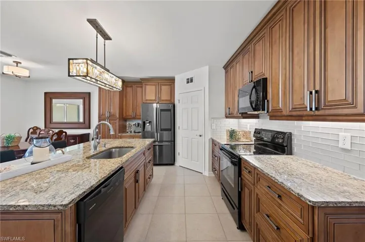 2619 NW 10th  ST, Cape Coral, FL 33993