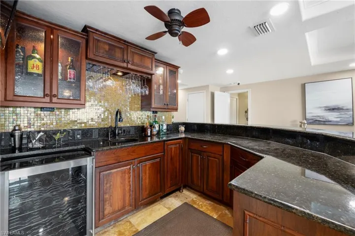 1920  Virginia  AVE, Fort Myers, FL 33901