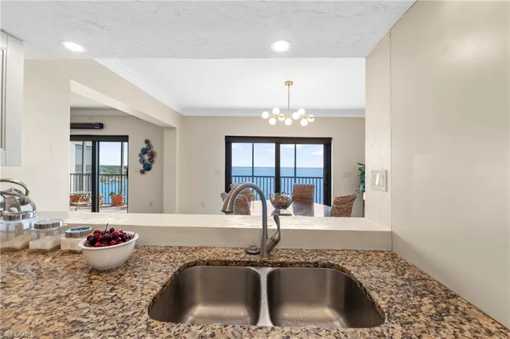 1920  Virginia  AVE, Fort Myers, FL 33901