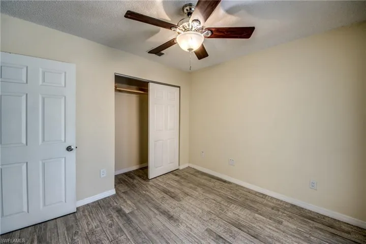 6406  Royal Woods  DR, Fort Myers, FL 33908