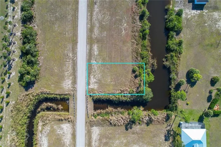 4202 Nw 36th Ave, Cape Coral, Florida 33993