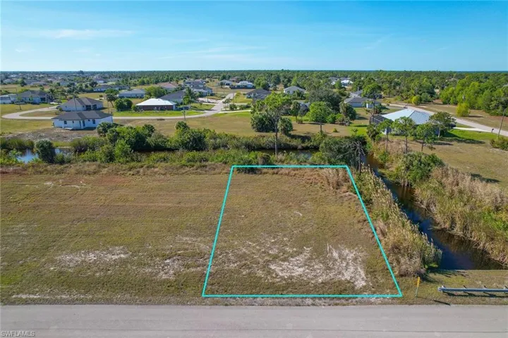 4202 Nw 36th Ave, Cape Coral, Florida 33993