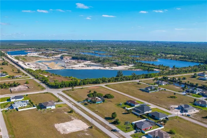 4202 Nw 36th Ave, Cape Coral, Florida 33993
