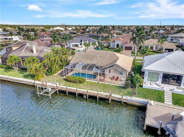 1726  Hummingbird  CT, MARCO ISLAND, FL 34145