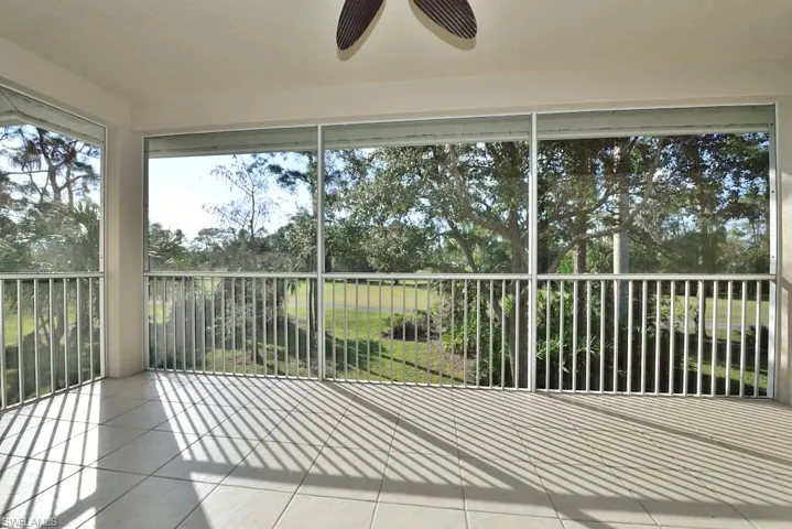 8125 Celeste Dr 5216, Naples, Florida 34113