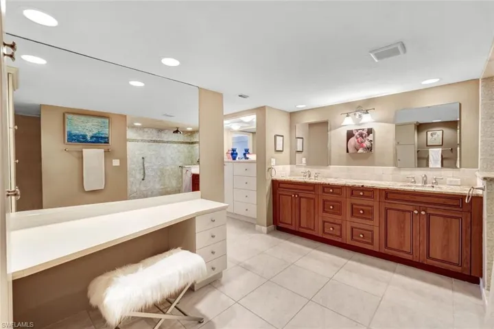 5601 Turtle Bay Dr # 1601, Naples Fl 34108