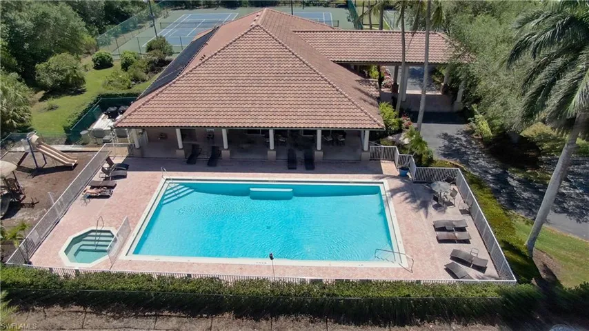 Community Pool & spa