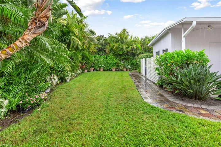 26237  Colony  RD, Bonita Springs, FL 34135