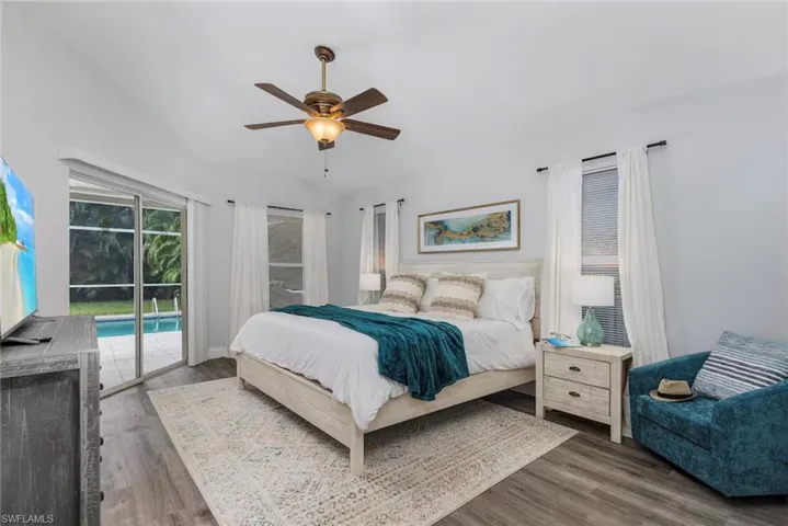 1537 Vintage Ln, Naples, Florida 34104