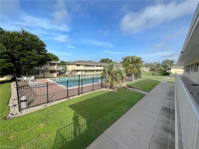 3325  Airport N RD, Naples, FL 34105