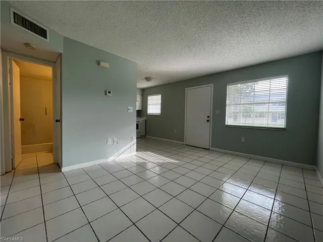 3325  Airport N RD, Naples, FL 34105