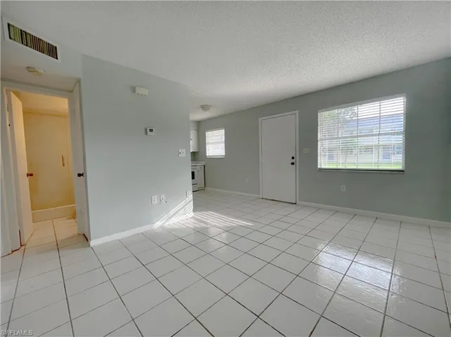 3325  Airport N RD, Naples, FL 34105