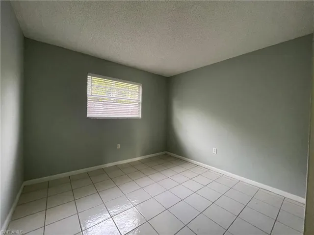 3325  Airport N RD, Naples, FL 34105