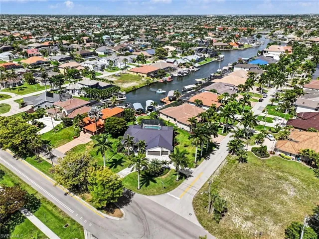 1533 Sw 57th Ter, Cape Coral, Florida 33914
