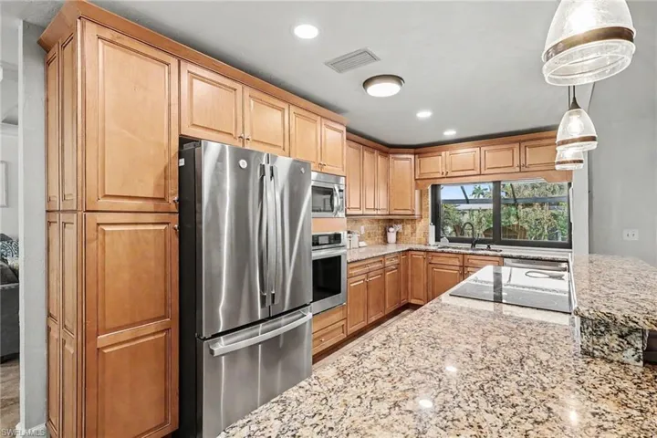 1533 Sw 57th Ter, Cape Coral, Florida 33914