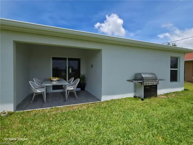 2907 SW Santa Barbara  PL, Cape Coral, FL 33914
