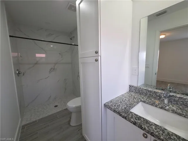 2907 SW Santa Barbara  PL, Cape Coral, FL 33914