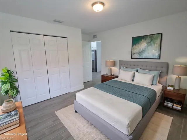 2907 SW Santa Barbara  PL, Cape Coral, FL 33914