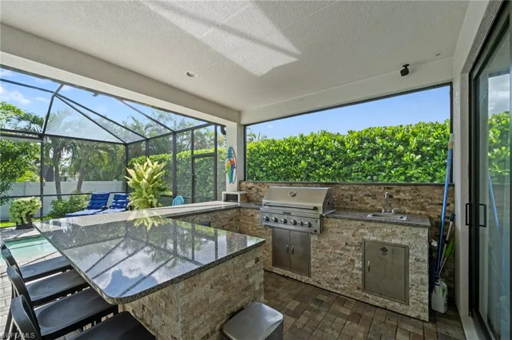 Outdoor Kitchen