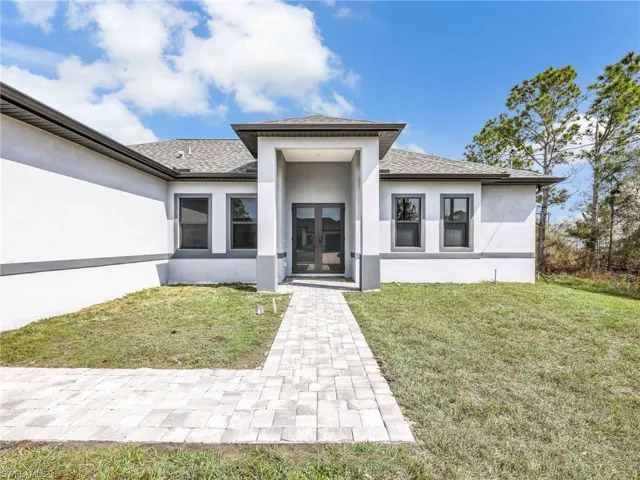 6192  Kambach  ST, Port Charlotte, FL 33981