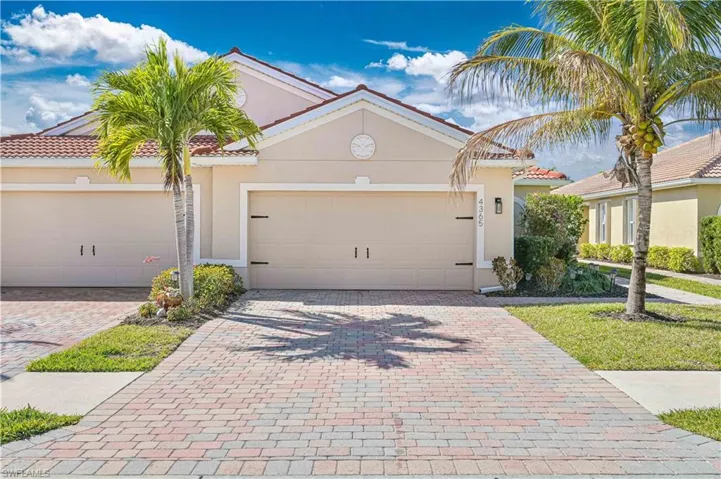 4365 Dutchess Park Rd, Fort Myers, Florida 33916
