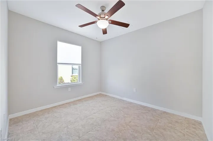 4365 Dutchess Park Rd, Fort Myers, Florida 33916