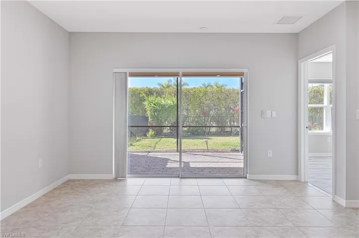 4365 Dutchess Park Rd, Fort Myers, Florida 33916