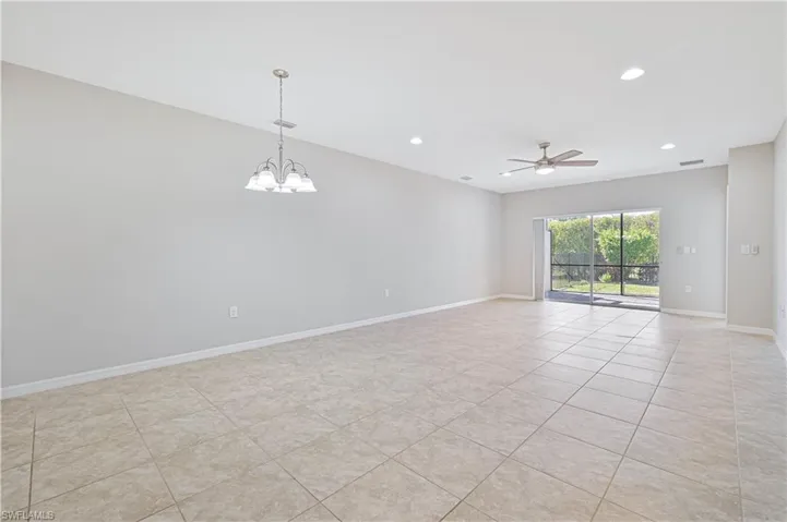 4365 Dutchess Park Rd, Fort Myers, Florida 33916
