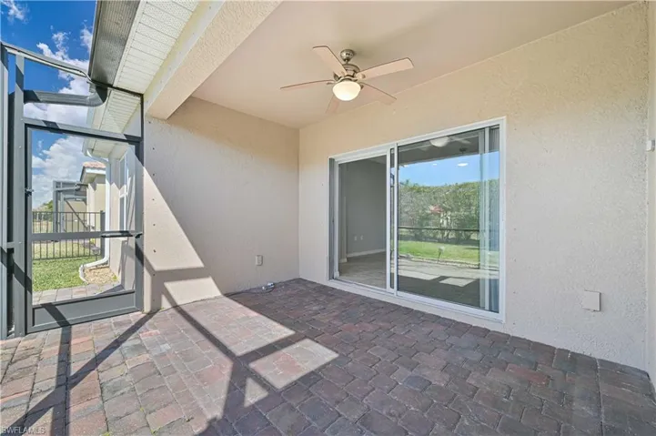 4365 Dutchess Park Rd, Fort Myers, Florida 33916