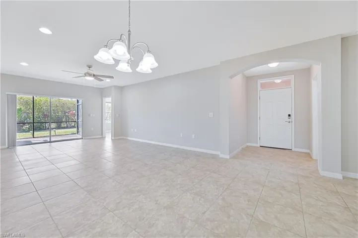 4365 Dutchess Park Rd, Fort Myers, Florida 33916