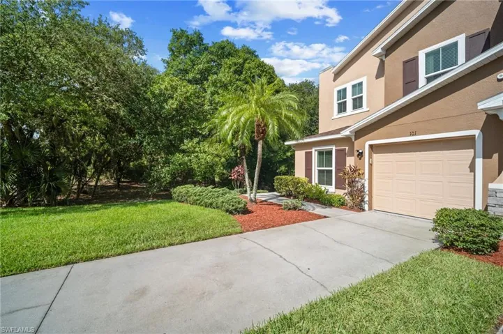 15141 Piping Plover Ct 101, North Fort Myers, Florida 33917