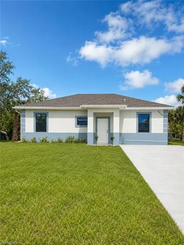 3052 S Beechwood Cir, Labelle, Florida 33935