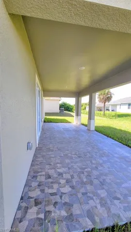 8038 Sunrise Cir, Labelle, Florida 33935