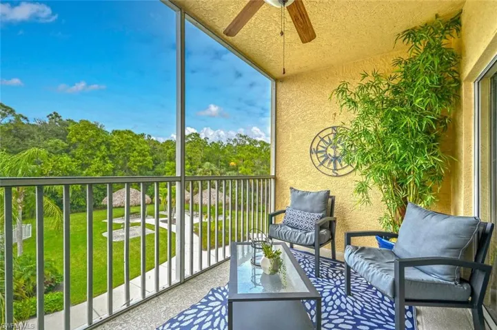 9175 Celeste Dr # 305, Naples, Florida 34113