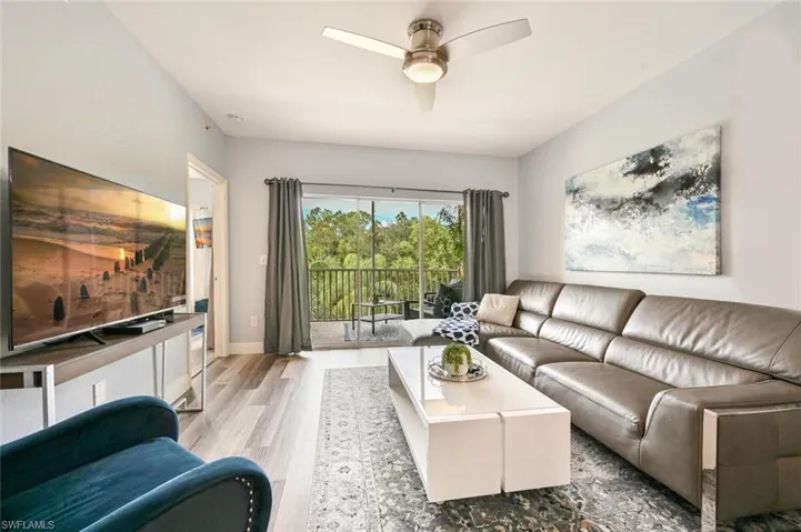9175 Celeste Dr # 305, Naples, Florida 34113