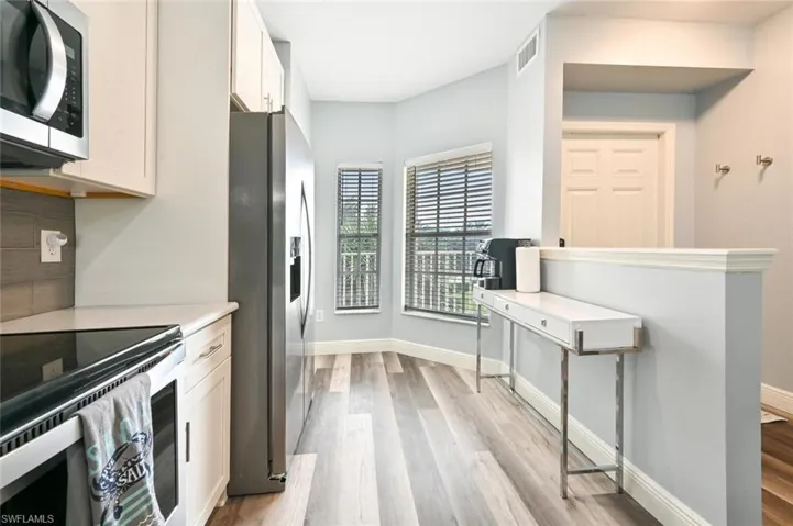 9175 Celeste Dr # 305, Naples, Florida 34113