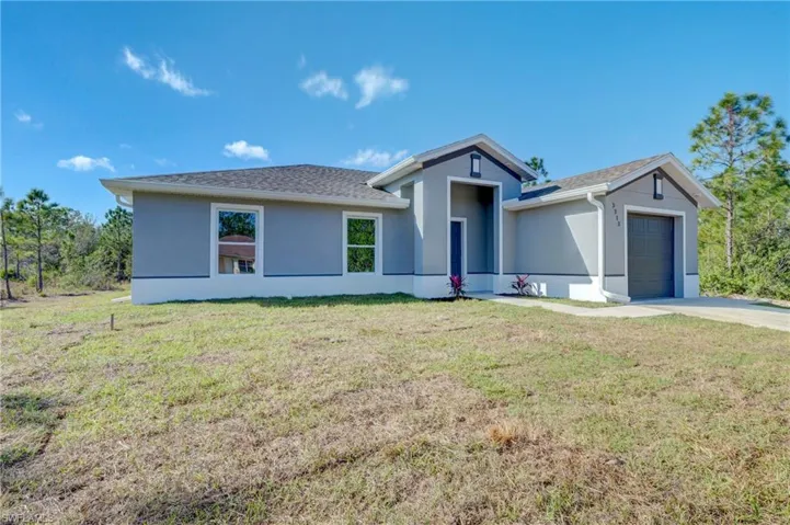 3015 40th ST W, LEHIGH ACRES FL 33971