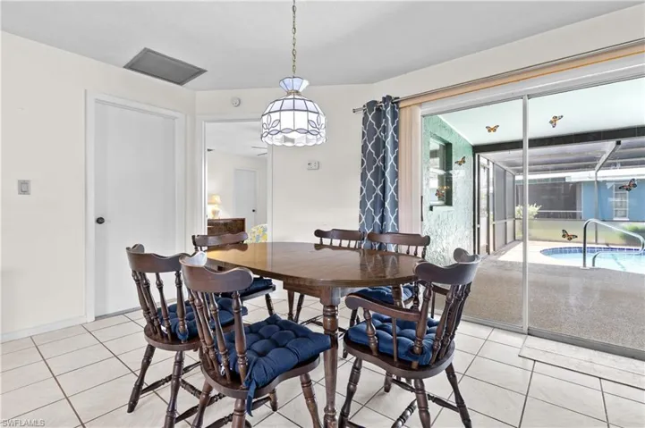 1209 Se 12th St, Cape Coral, Florida 33990
